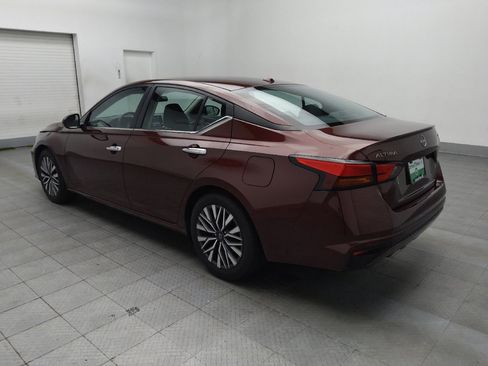 Used 2024 Nissan Altima 2.5 SV image 5