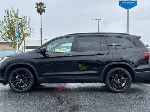 Used 2022 Honda Pilot Black Edition image 2