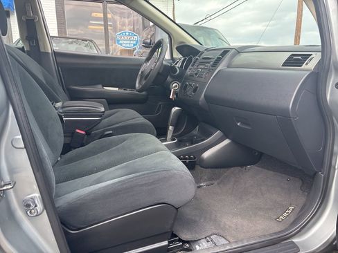 Used 2010 Nissan Versa 1.8 S w/ PWR Plus Pkg FWD image 12