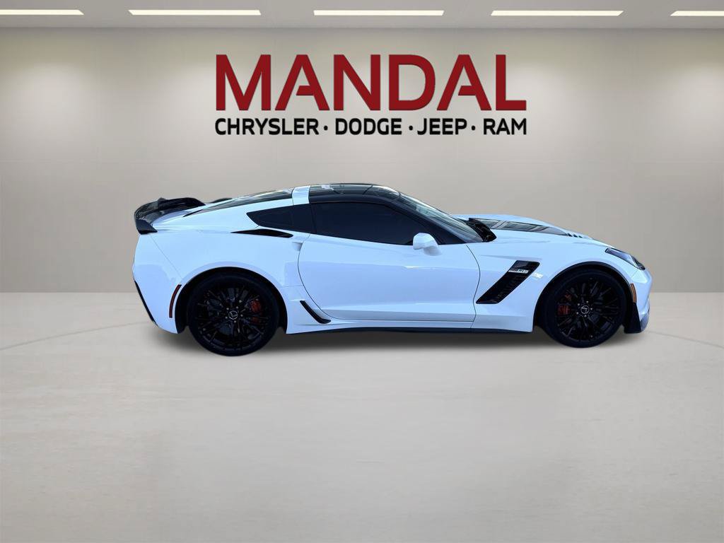 Used 2017 Chevrolet Corvette Z06 RWD image 4