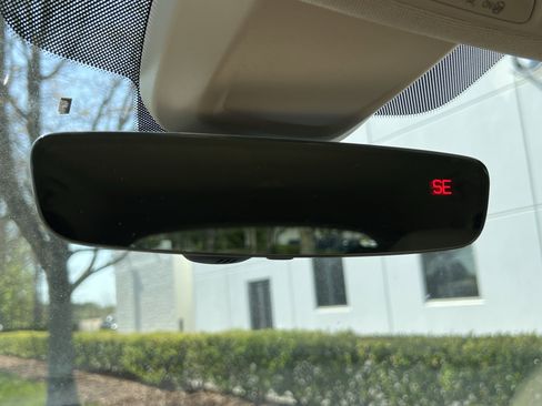 Used 2023 Audi Q5 2.0T Premium w/ Convenience Package image 27