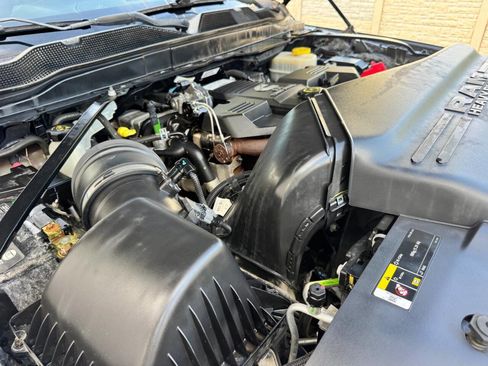 Used 2019 RAM 2500 Tradesman w/ Safety Group AWD/4WD image 46