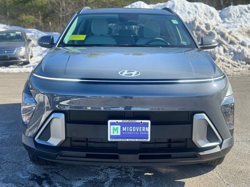 Certified 2025 Hyundai Kona SEL image 6