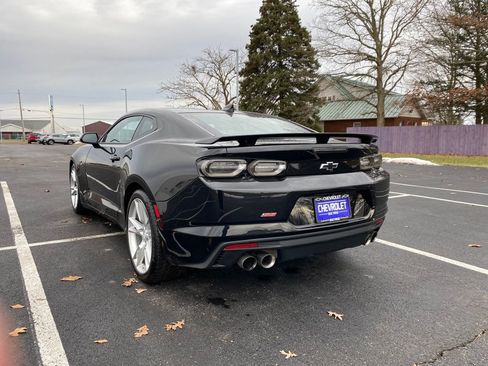 Used 2019 Chevrolet Camaro SS image 5