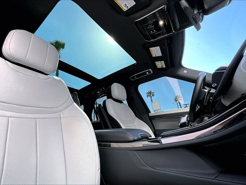 Certified 2025 Land Rover Range Rover Sport Dynamic SE image 22