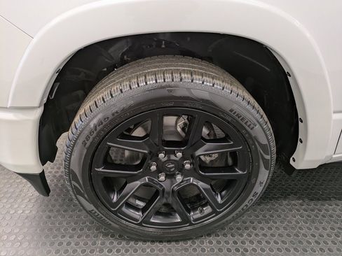 Used 2022 RAM 1500 Laramie image 7