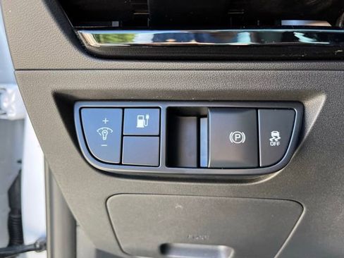 Used 2025 Kia EV6 Light RWD image 14