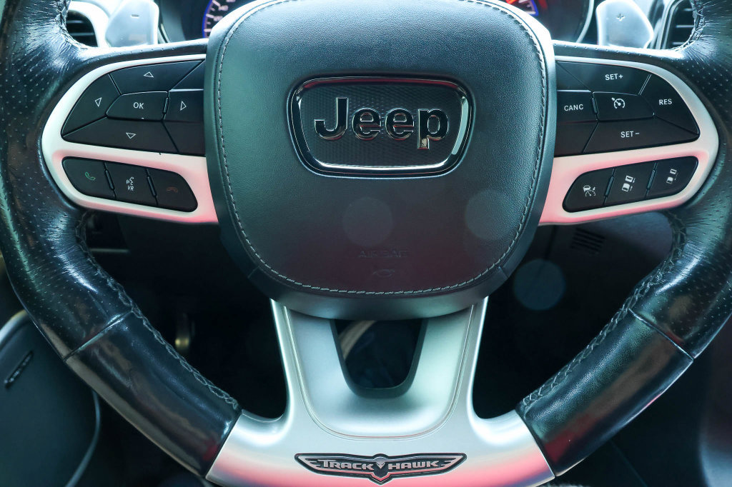 Used 2020 Jeep Grand Cherokee Trackhawk AWD/4WD image 31