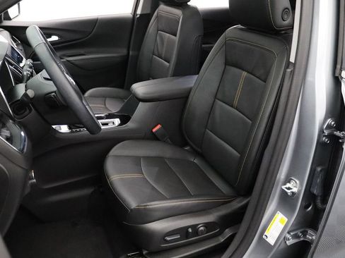 Used 2024 Chevrolet Equinox Premier AWD/4WD image 10