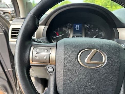 Used 2016 Lexus GX 460 w/ Navigation Package AWD/4WD image 13