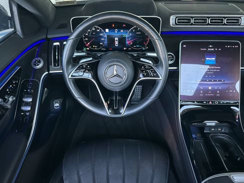 Used 2022 Mercedes-Benz S 500 4MATIC image 16