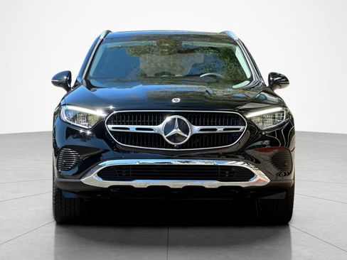 Used 2025 Mercedes-Benz GLC 350e 4MATIC image 8