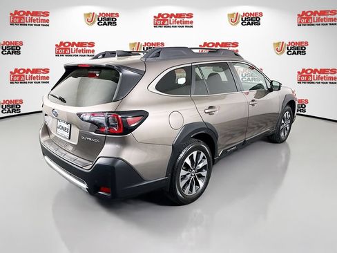Used 2023 Subaru Outback Limited w/ Popular Package #2 AWD/4WD image 19