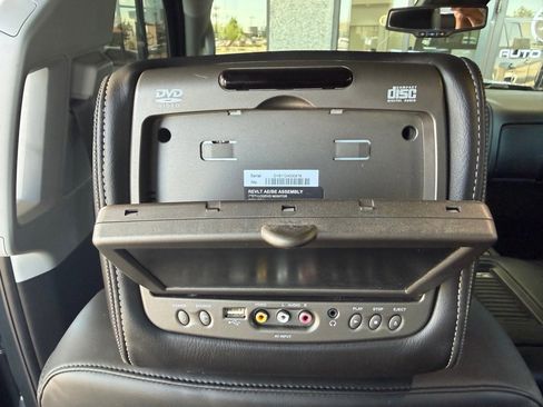 Used 2017 GMC Sierra 3500 Denali w/ Duramax Plus Package AWD/4WD image 27