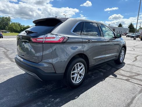 Used 2024 Ford Edge SEL w/ Convenience Package AWD/4WD image 7