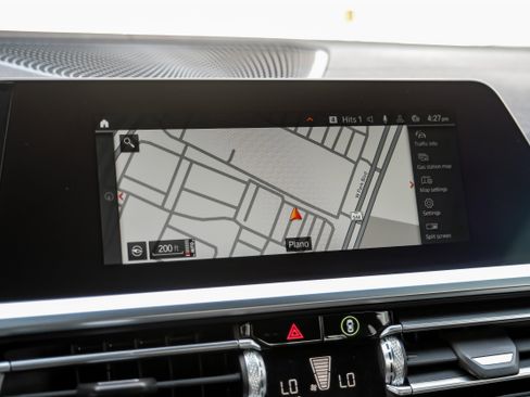 Used 2021 BMW 430i Coupe w/ M Sport Package image 23