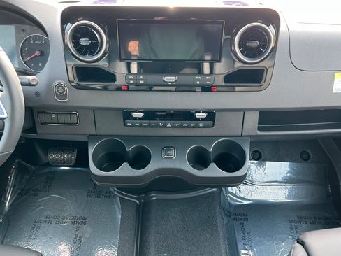 New 2026 Mercedes-Benz Sprinter 2500 image 13