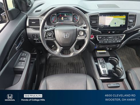 Used 2022 Honda Pilot Black Edition image 3