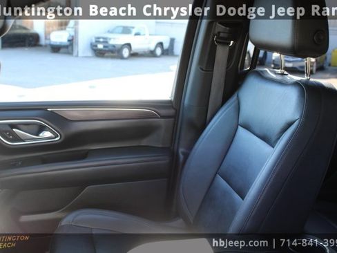 Used 2023 Chevrolet Suburban LT image 31