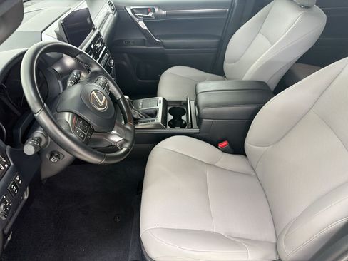 Used 2023 Lexus GX 460 w/ Black Line Special Edition AWD/4WD image 5