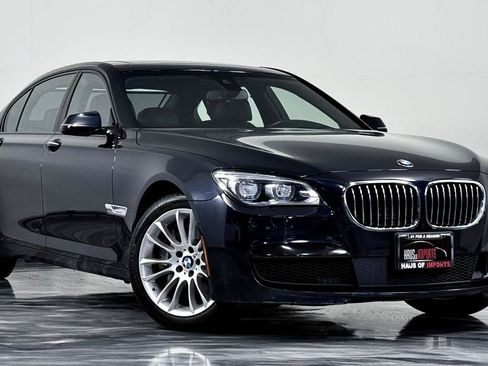 Used 2015 BMW 750Li xDrive AWD/4WD image 2