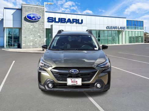 Certified 2025 Subaru Outback Premium image 2