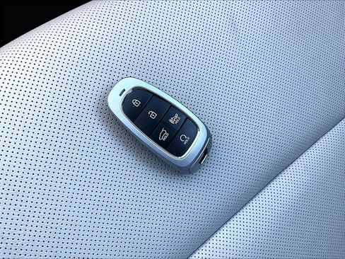 Used 2023 Hyundai Tucson SEL w/ Convenience Package image 30