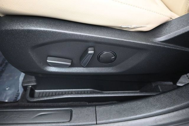 Used 2023 Ford Edge SEL w/ Cargo Accessory Package AWD/4WD image 21