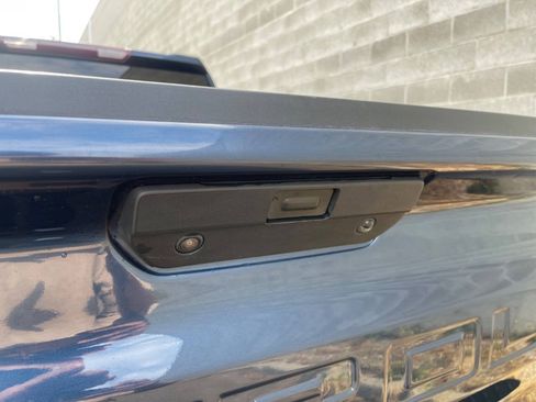 Used 2019 Chevrolet Silverado 1500 RST w/ True North Edition AWD/4WD image 7