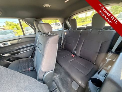 Used 2020 Ford Explorer XLT w/ Cold Weather Package AWD/4WD image 15