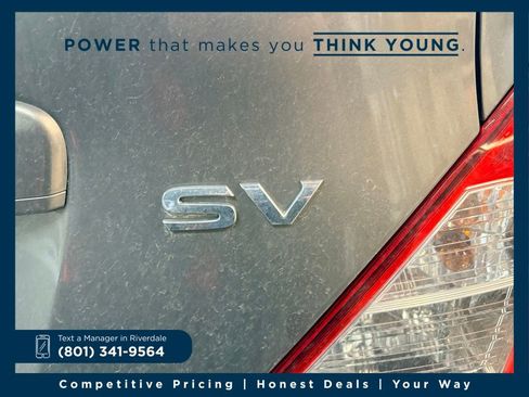 Used 2016 Nissan Versa SV image 5