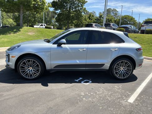 Used 2021 Porsche Macan S AWD/4WD image 7