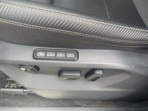 Used 2023 Volkswagen Atlas Cross Sport SEL R-Line image 33