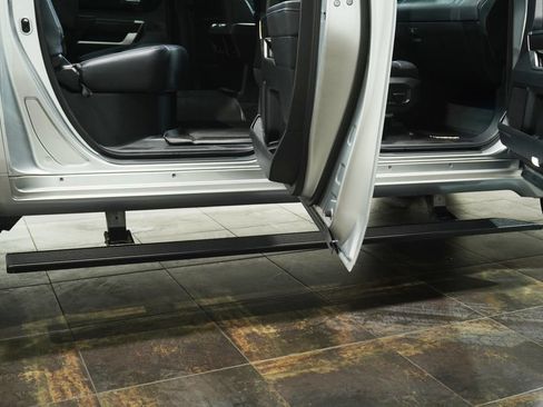 Used 2023 Toyota Tundra Platinum AWD/4WD image 12