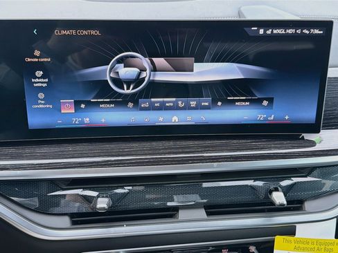 New 2027 BMW X7 xDrive40i w/ M Sport Package AWD/4WD image 37
