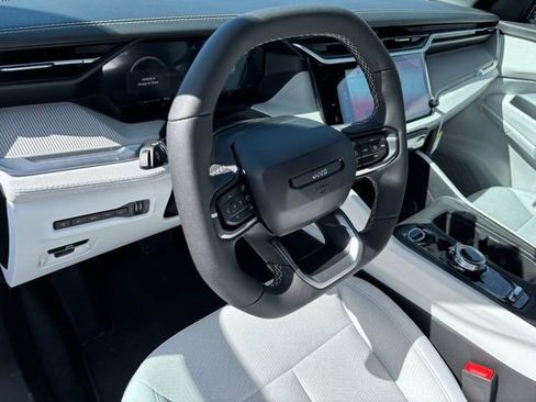 New 2026 Jeep Cherokee Laredo AWD/4WD image 12
