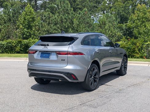 New 2026 Jaguar F-PACE R-Dynamic S image 5