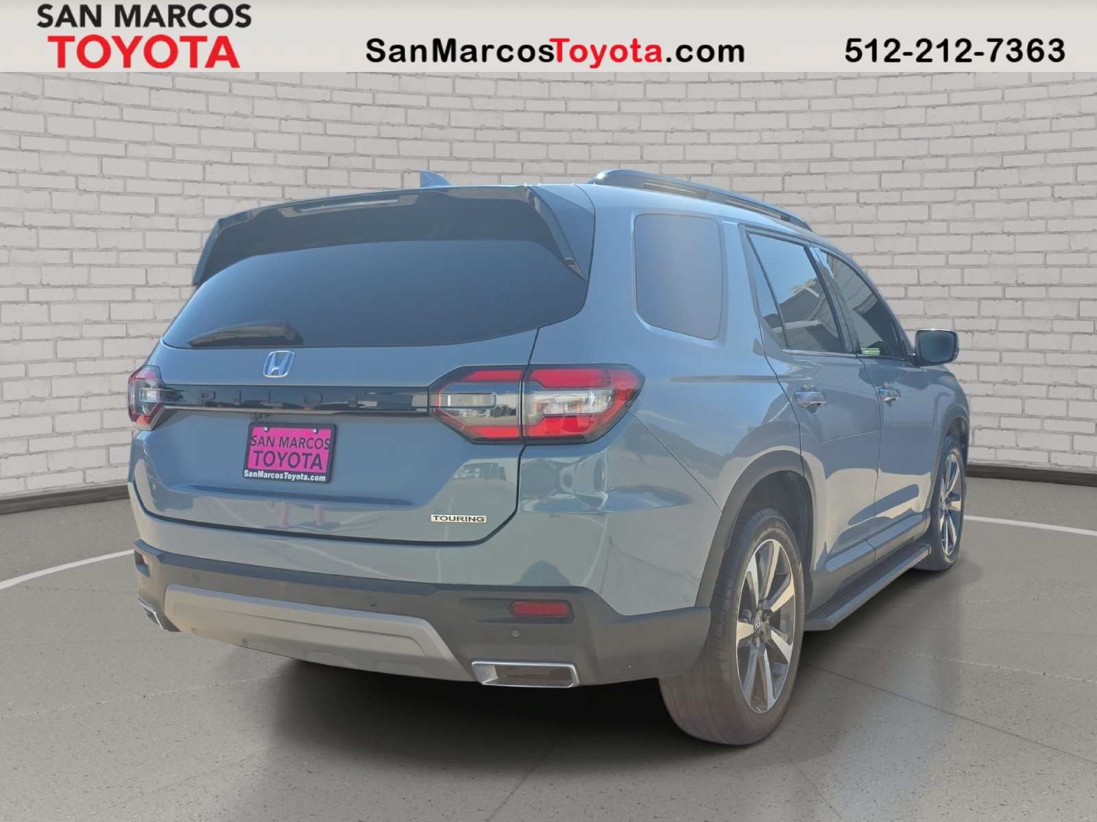 Used 2024 Honda Pilot Touring image 6