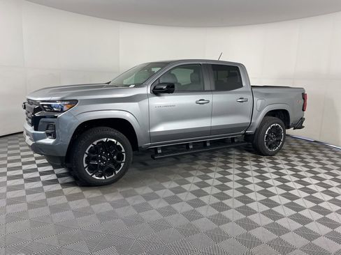 New 2026 Chevrolet Colorado Z71 w/ Technology Package AWD/4WD image 2
