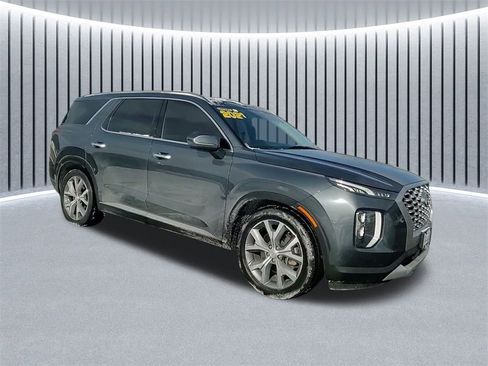 Used 2021 Hyundai Palisade SEL image 2