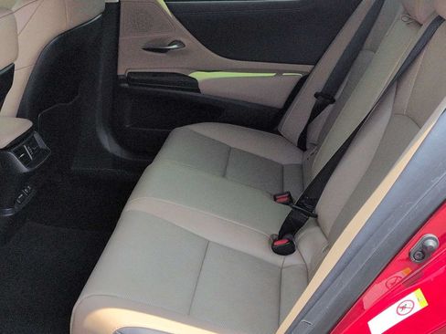 Used 2019 Lexus ES 350 w/ Premium Package FWD image 21