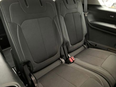 Certified 2022 Jeep Grand Cherokee L Laredo w/ Luxury Tech Group I image 15