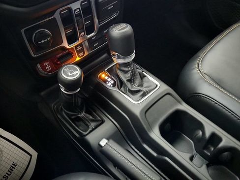 Used 2025 Jeep Wrangler Unlimited Rubicon 392 AWD/4WD image 16