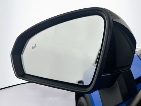 Used 2024 Volkswagen Taos SE image 16