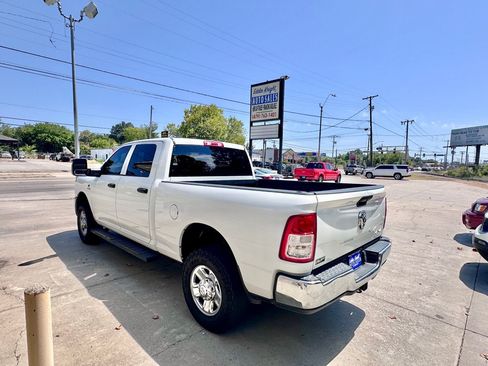 Used 2024 RAM 3500 Tradesman w/ Chrome Appearance Group AWD/4WD image 5
