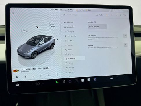 Used 2024 Tesla Model Y Long Range AWD/4WD image 45