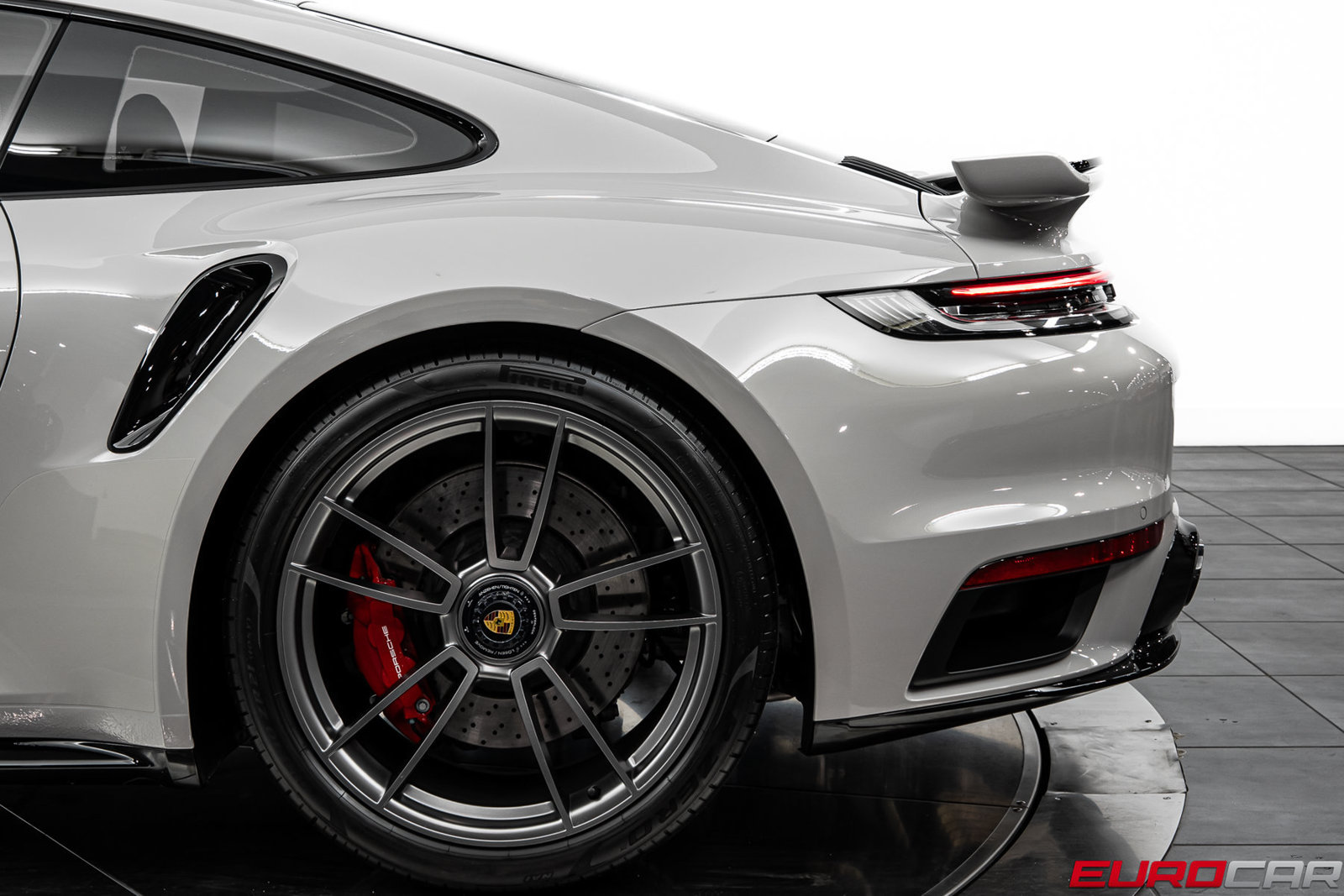 Used 2024 Porsche 911 Turbo AWD/4WD image 19