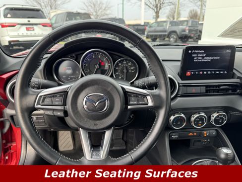 Used 2023 MAZDA MX-5 Miata Grand Touring image 4