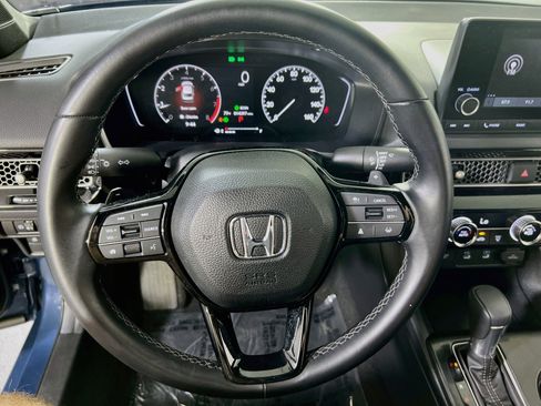 Used 2025 Honda Civic Sport image 11