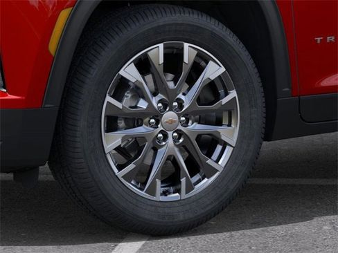 New 2026 Chevrolet Traverse LT w/ Sun and Wheel Package image 9